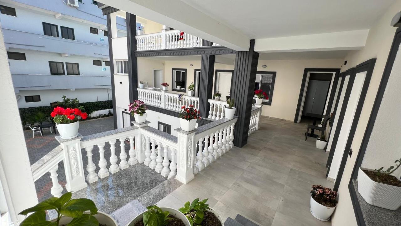 Vila Aaron Durrës Kültér fotó