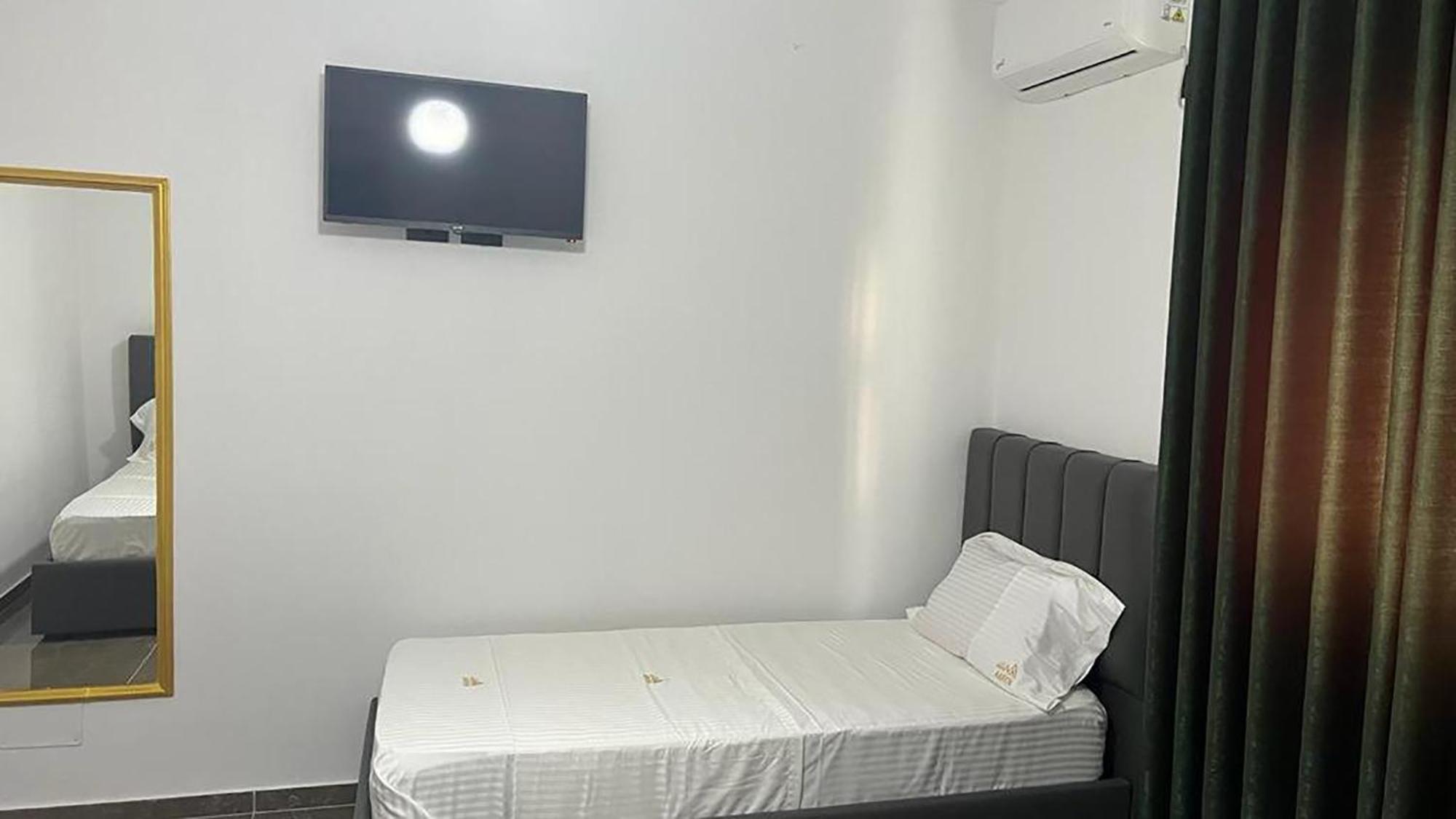 Vila Aaron Durrës Kültér fotó