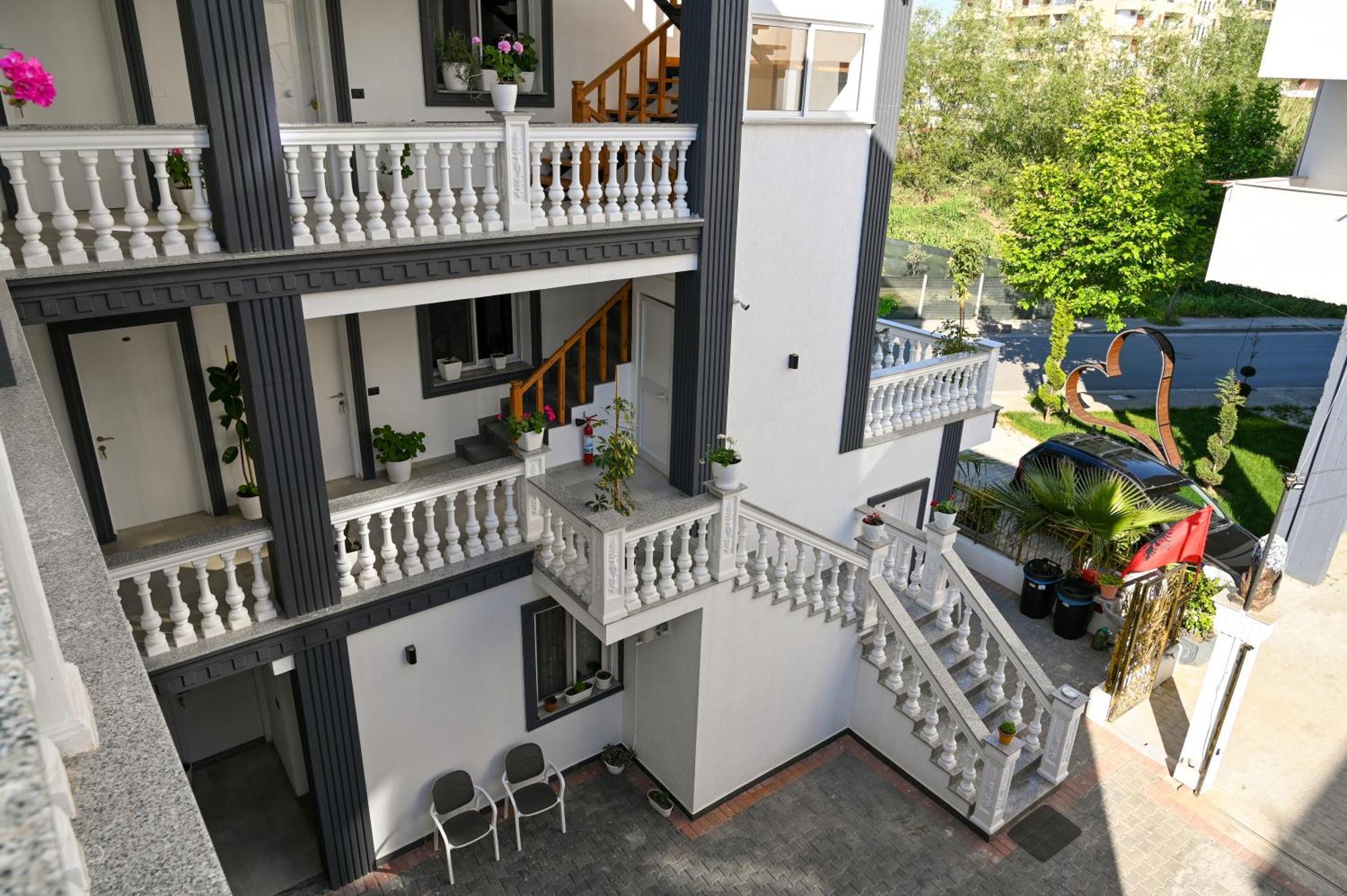 Vila Aaron Durrës Kültér fotó