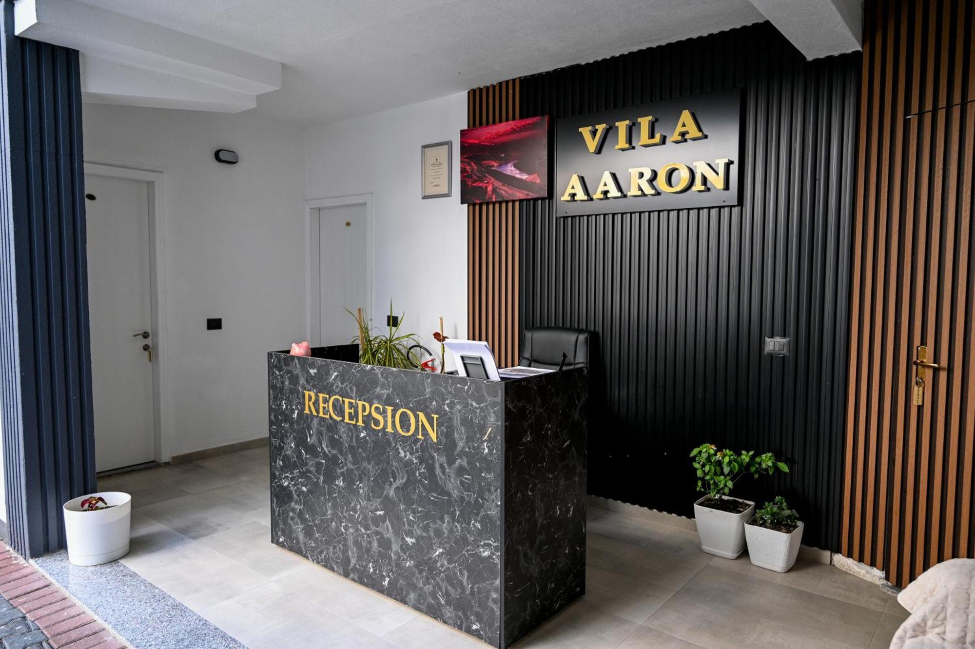 Vila Aaron Durrës Kültér fotó